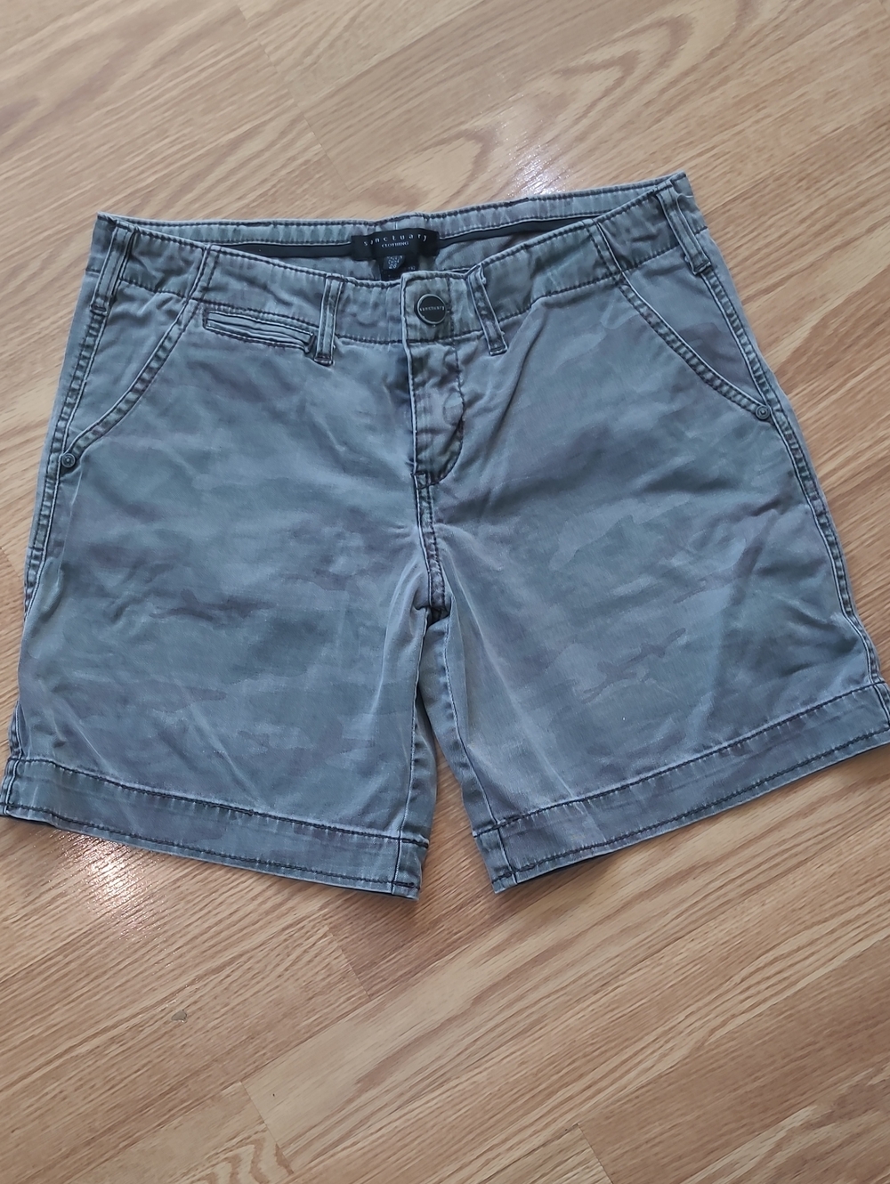 Sanctuary Womens Grey Camo-Print Flat Front Shorts